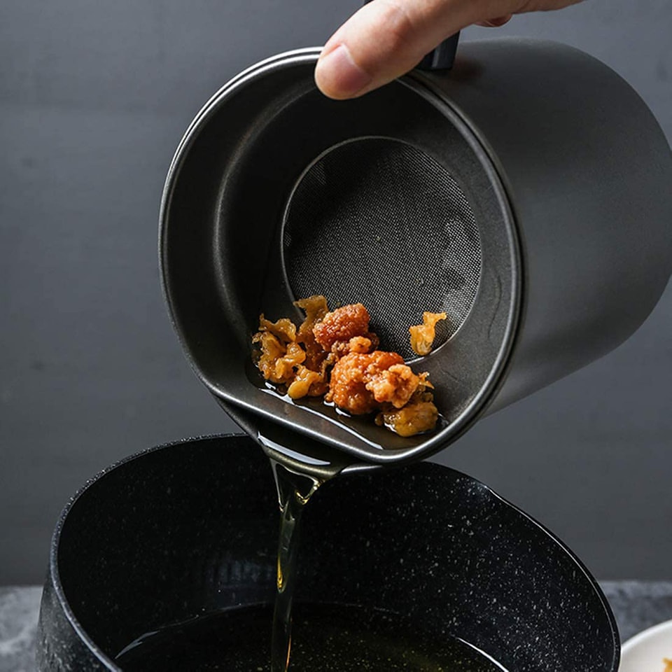 1.5L Metallic Black Oil Strainer Pot