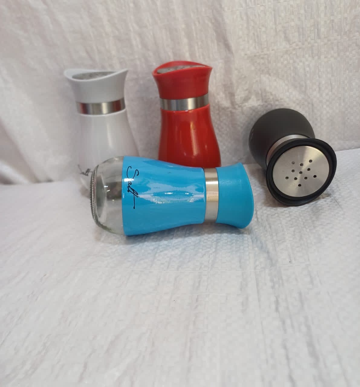 Pot Salt Shaker