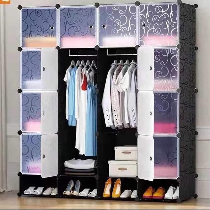 4-Column Plastic Wardrobe 165x151x45cm